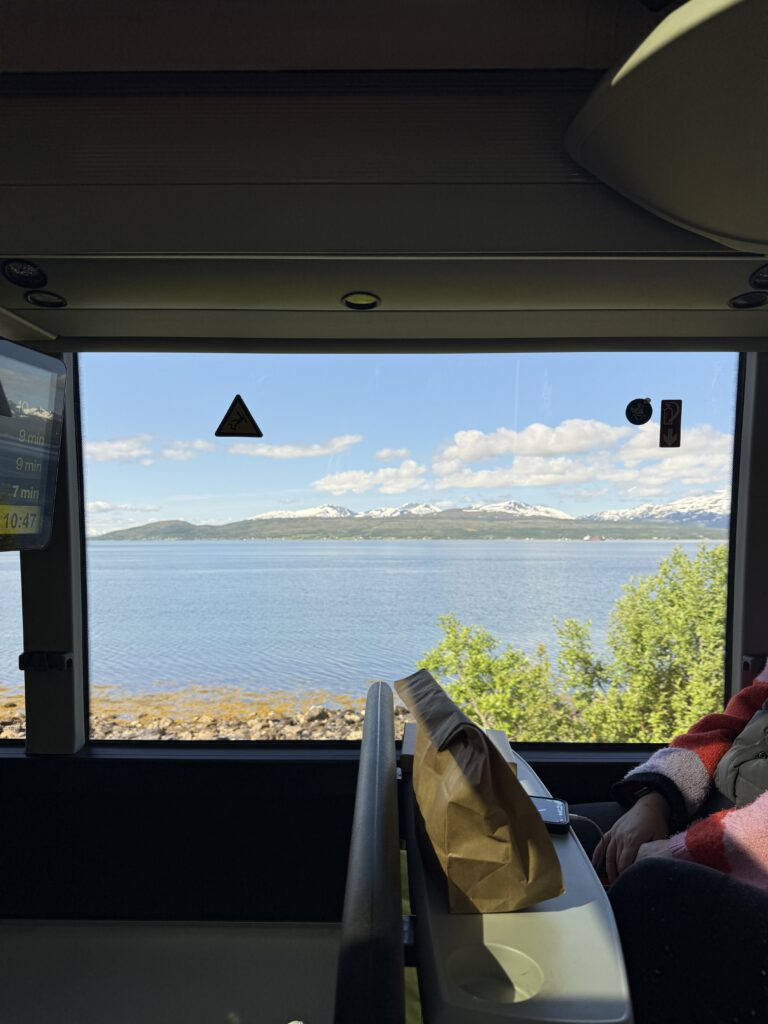 bus tromso to lofoten