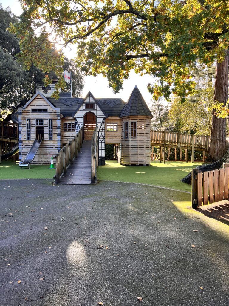 beaulieu playground