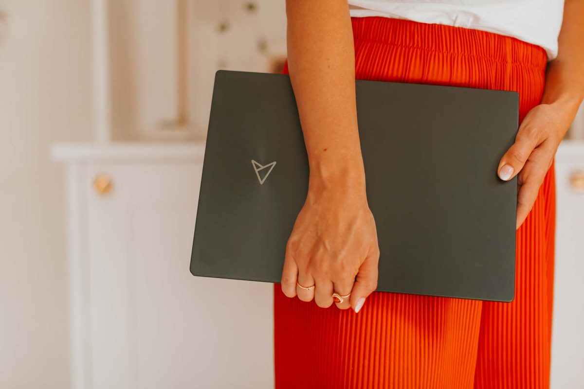 review of the ASUS ZenBook Pro 14 Duo 2022