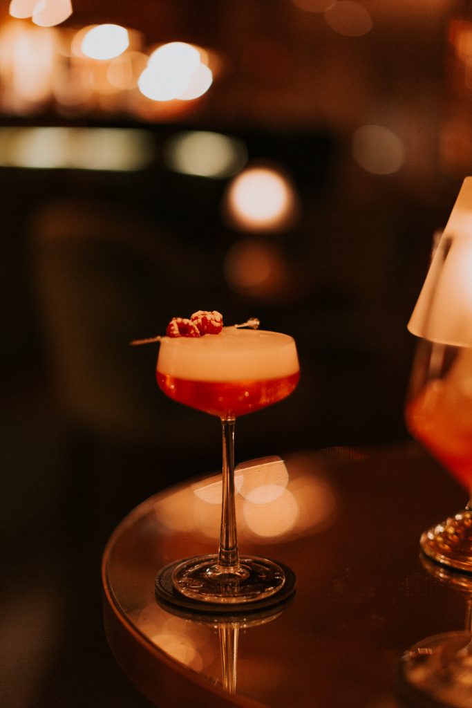k bar the kensington