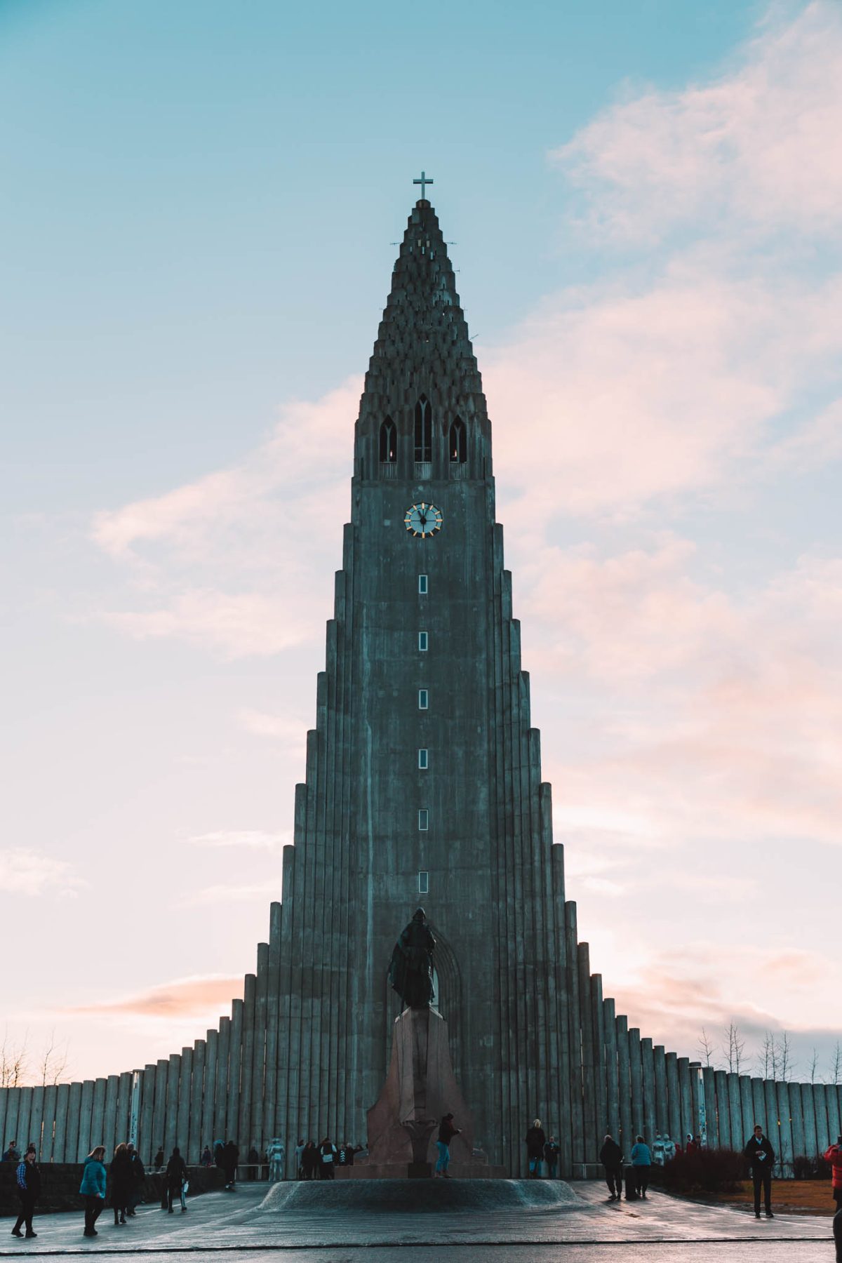 spending money for iceland