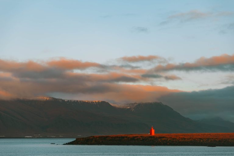 how much does iceland cost