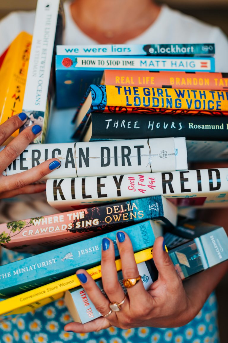 cosy christmas reads for 2025