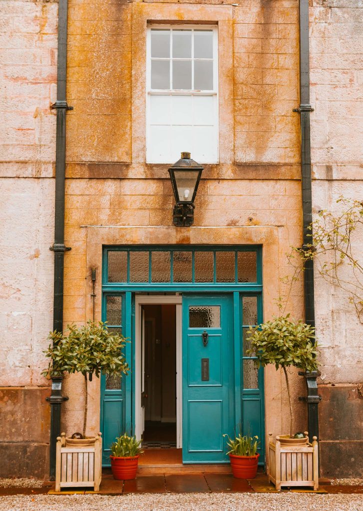 where to stay in dumfries and galloway