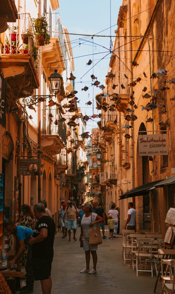 Day trip from Taormina to Syracuse