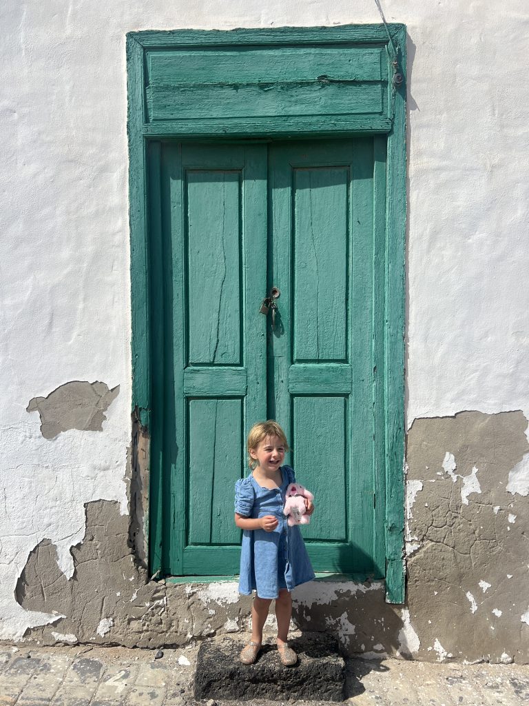 teguise sunday markets