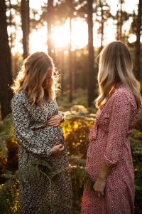 twin pregnancy announcement