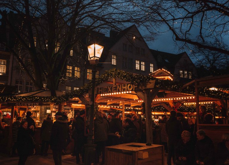Ultimate Guide to Aachen Christmas Market 2026
