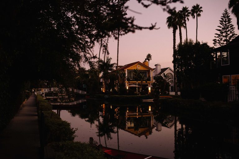 11 Best Things To Do In Venice Beach, California (2023)