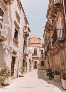 Best Places to Travel to With a Baby or Toddler 2022