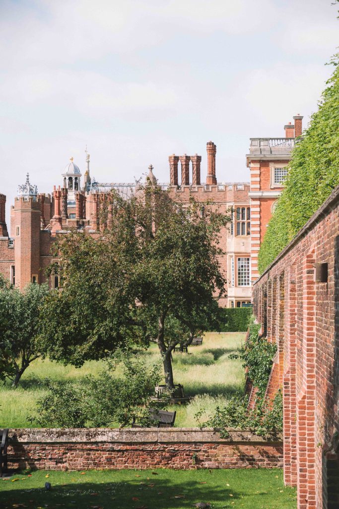 A day trip to Hampton Court Palace